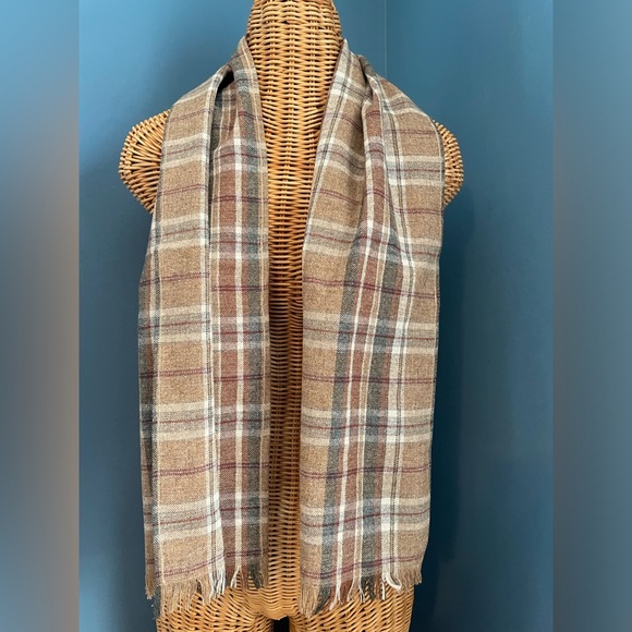 Saks Fifth Avenue Accessories - Vintage Saks Fifth Avenue Tan Brown Plaid Scarf 11x54 EUC Unisex